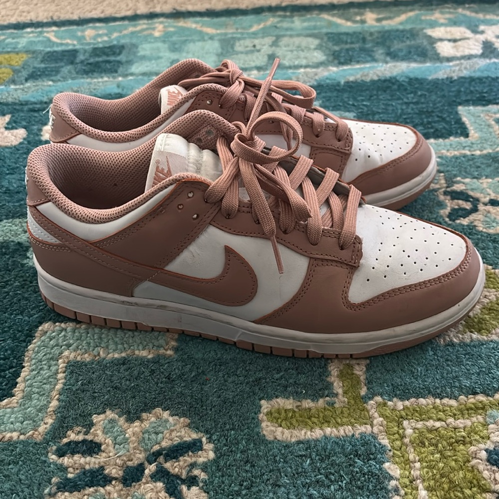 Only worn once, new, Nike dunks dusty rose colorway